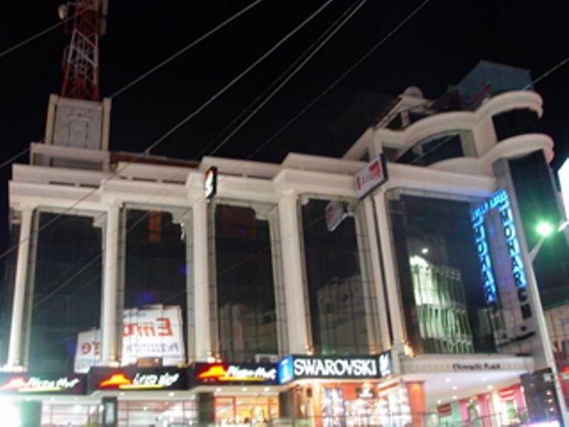 Monarch Brigade Road Bangalore Exterior foto